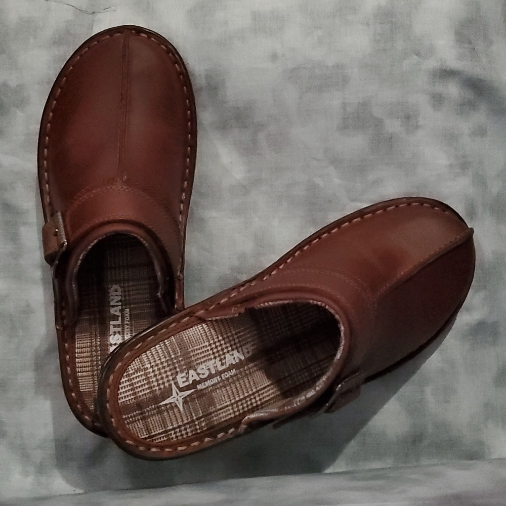 New Eastland women shoes